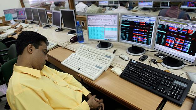 Click to Enlarge

Name: trader-sleeping-at-desk.jpg
Size: 173 KB