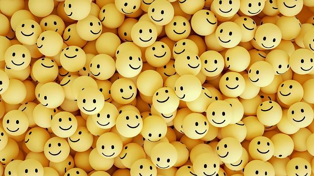Click to Enlarge

Name: smile.jpg
Size: 54 KB