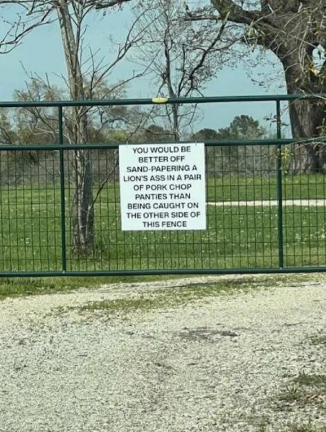 Click to Enlarge

Name: fence.jpg
Size: 378 KB