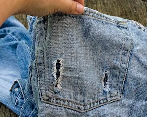 Click to Enlarge

Name: mending-a-hole-in-your-pocket.jpg
Size: 96 KB