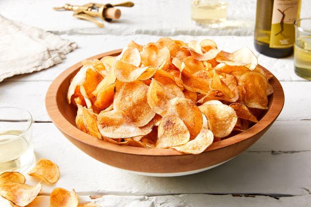 Click to Enlarge

Name: ec8ee48e-c77a-48c3-a9e0-d2191111bc9a--2021-0723_food52-12th-birthday_homemade-potato-chips_3x2_ty-me
Size: 388 KB